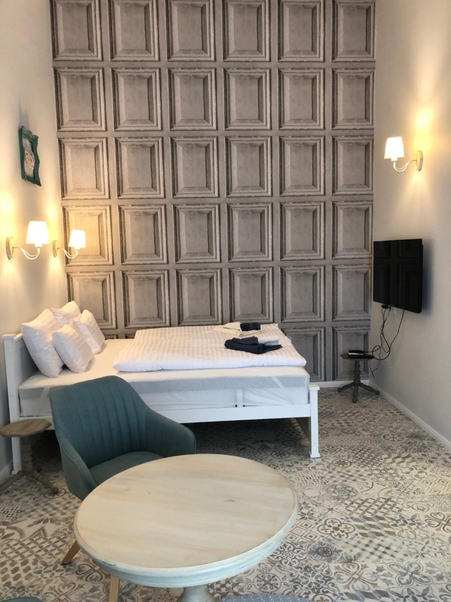 All In Apartman V. Budapest Bagian luar foto