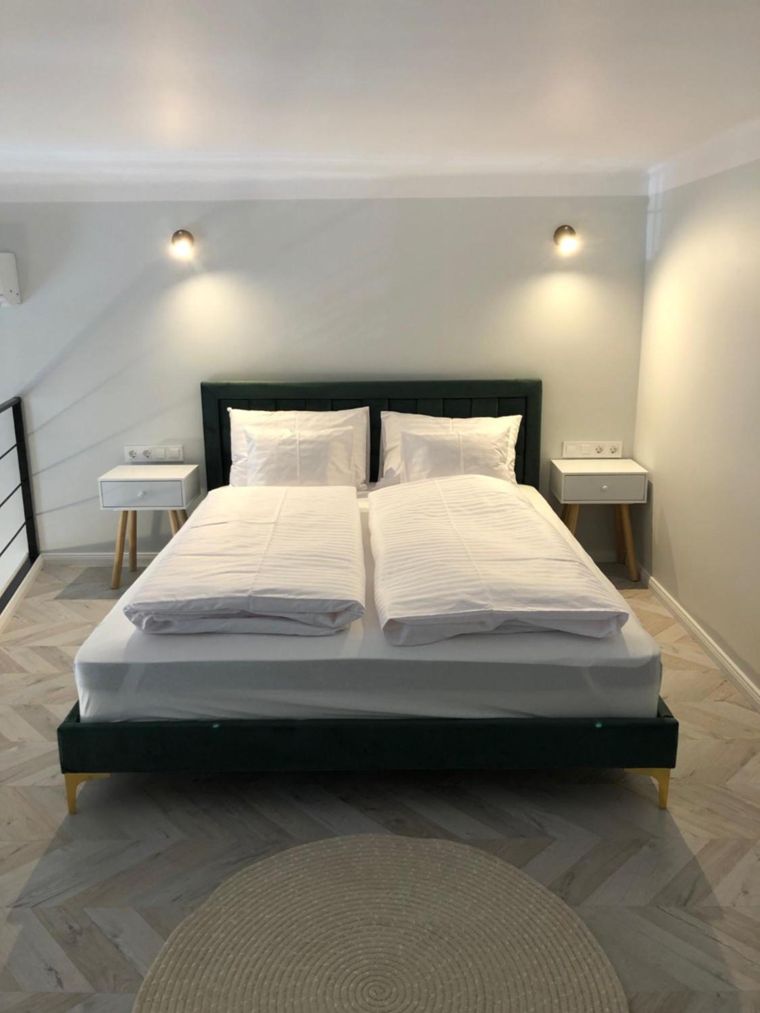All In Apartman V. Budapest Bagian luar foto